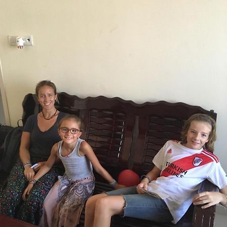 Lia'S Homestay Пондичерри Экстерьер фото