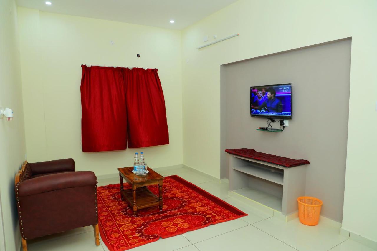 Lia'S Homestay Пондичерри Экстерьер фото