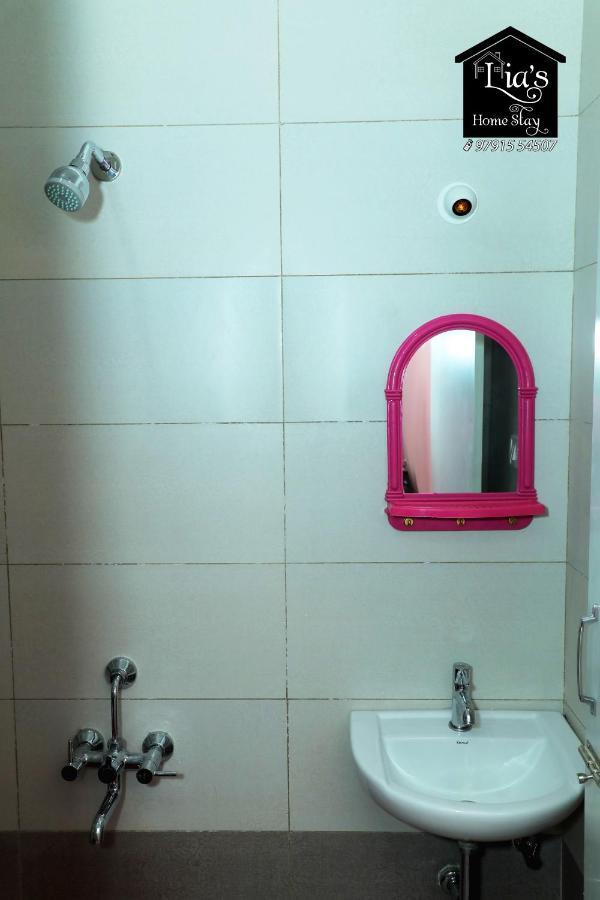 Lia'S Homestay Пондичерри Экстерьер фото