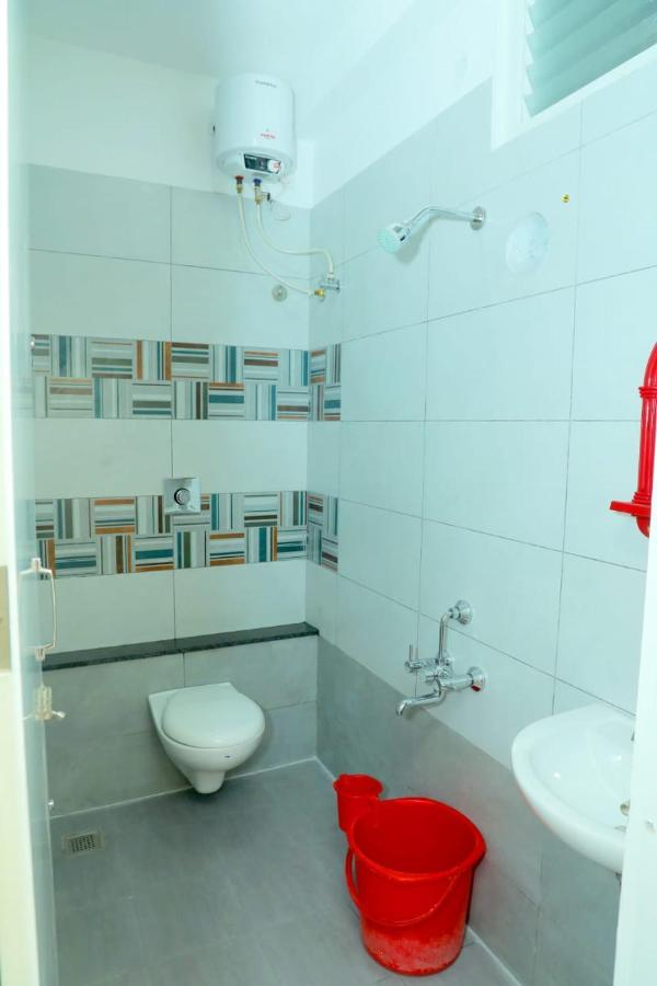 Lia'S Homestay Пондичерри Экстерьер фото