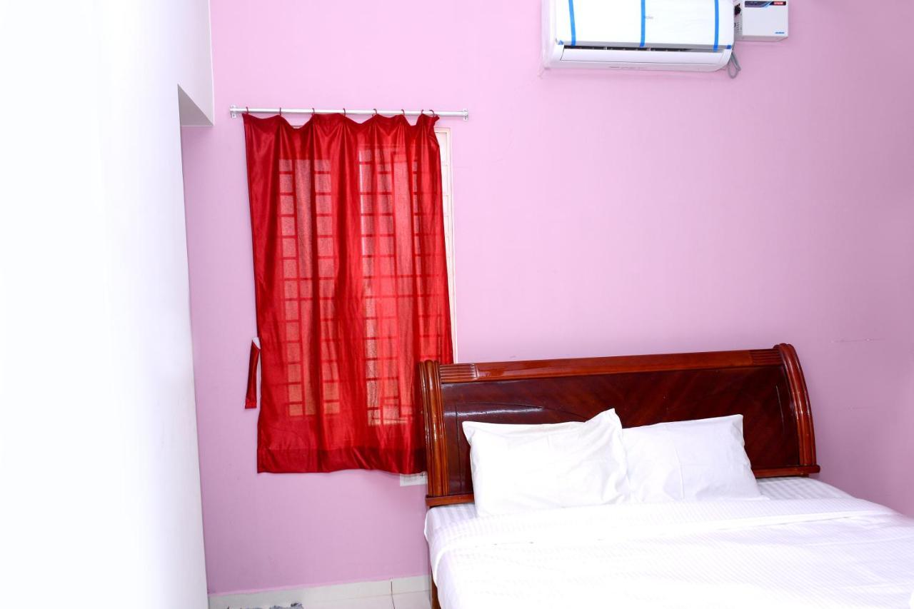 Lia'S Homestay Пондичерри Экстерьер фото