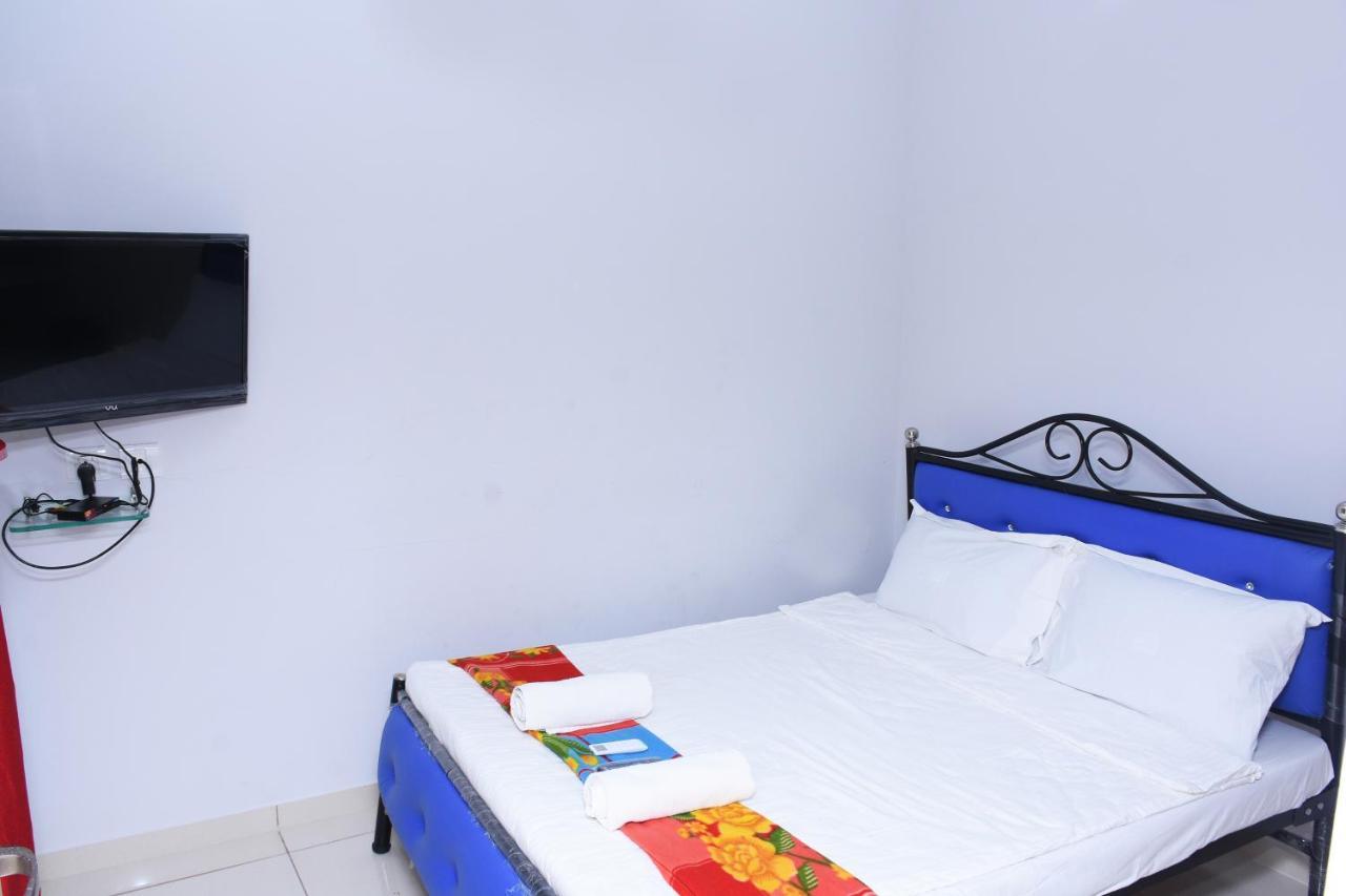 Lia'S Homestay Пондичерри Экстерьер фото